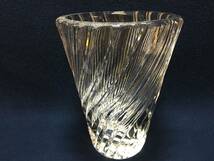 Noritake Crustal ノリタケ クリスタル ガラス 硝子 花瓶 上品な重厚 花器です 中古品 フラワーベース 花活け 珍品 波線模様 重量5㎏超_画像1
