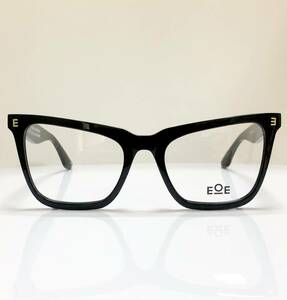 処分価格 スウェーデン EOE 定価42,000円 黒メガネ 純正ケースと純正クロス付き