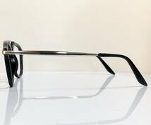 処分価格 定価 46,500円 イタリア製メガネ 新品 黒 シルバー ストレートブリッジ _画像5