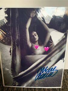 (F) Monica Bellucci モニカ・ベルッチ　サイン入り写真　証明書付き　モデル　女優　サイン　写真　現状品