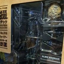 11246　REVOLTECH　まとめ売り　北斗の拳　エイリアン　プレデターなど　フィギュア_画像3