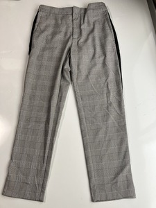 新品■ZARA MAN　（USA　Ｓサイズ）チェックストレッチサイドラインパンツ■白黒