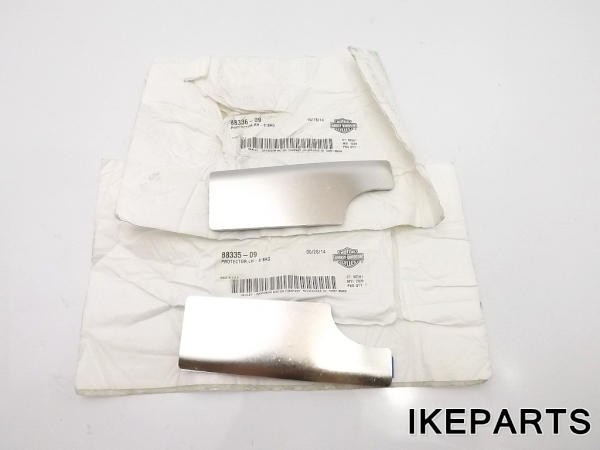 品番 : 88335-09 / 88336-09 ハーレー HARLEY 純正 サドルバッグ ガード B081F0830