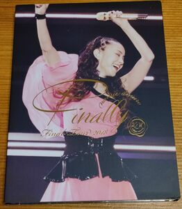 安室奈美恵 2018 Finally 東京ドーム最終+25周年沖縄ライブ+福岡ヤフオクドーム 初回盤 Blu-ray 3枚組