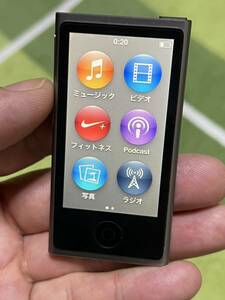 Apple アップル iPod nano (第7世代) 動作品　美品