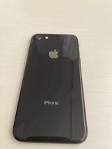 iPhone8 SIMロック解除済 スペースグレイ_画像2