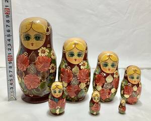 マトリョーシカ ７体 人形 オブジェ 木製 こけし 入れ子人形 伝統工芸品 置物 ロシア民芸