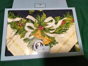 WEDGWOOD クリスマス ジャスパーリース テーブルクロス 100×100