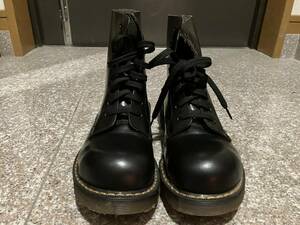 ドクターマーチン Dr.Martens　8ホール　ブラック　レディース　美品