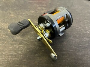 シマノ　SHIMANO アクシス　400F AXIS ベイト