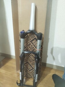 ROCKSHOX SEKTOR RL GOLD 26インチ 140㎜ フロントフォーク サスペンション ロックショックス セクターゴールド