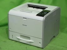 [A18582] ★送料無料 RICOH SP4500 ★使用少5231枚 ★消耗品残量&印字良好 A4 モノクロレーザープリンター リコー レセプト 本体_画像1