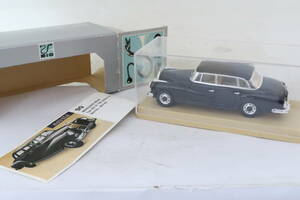 RIO MERCEDES BENZ 300 W189 メルセデスベンツ 箱付 1/43 イタリア製 イナレ