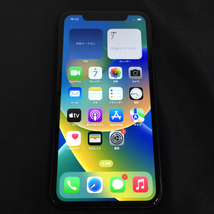 au Apple iPhone XR MT0G2J/A 128GB ブラック 利用制限〇 スマホ 本体 SIMロック解除済 g195_画像2