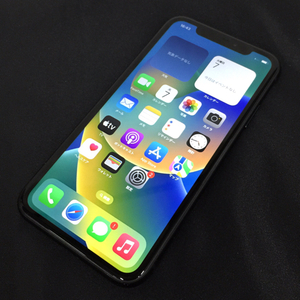 au Apple iPhone XR MT0G2J/A 128GB ブラック 利用制限〇 スマホ 本体 SIMロック解除済 g195