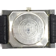 1円 ラドー 腕時計 711.0095.3 スクエア デイト DIASTAR クォーツ メンズ 社外ベルト ケース付 RADO_画像2