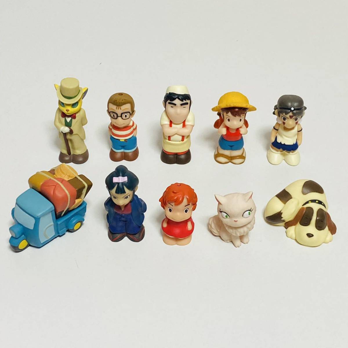 【中古品】スタジオジブリ 指人形 10個セット バロン サン ウルスラ オート三輪 エボシ御前 ジェフ リリー ポニョ etc. フィギュア