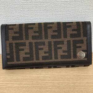 【美品】FENDI　フェンディ　長財布　ブラウン　ロングウォレット　プレート