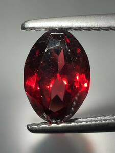 「大特価」ガーネットルース　1.59ct KS100-370