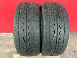 NITTO　NT５５５　225/35ZR/20 90W　中古タイヤ２本