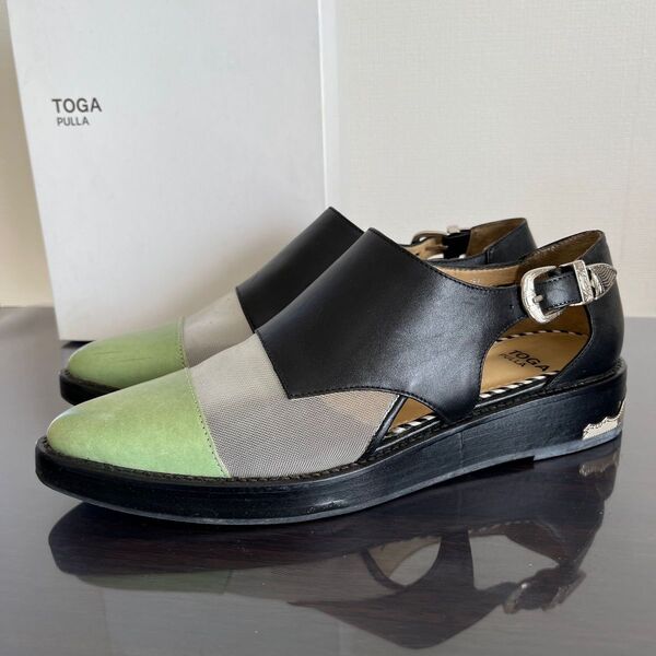 TOGA PULLA レザーフラットシューズ 靴 シースルー シューズ トーガ 革靴 レザーシューズ