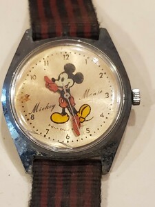可動品　SEIKO　ミッキーマウス　手巻き　腕時計　5000-7000 金色文字