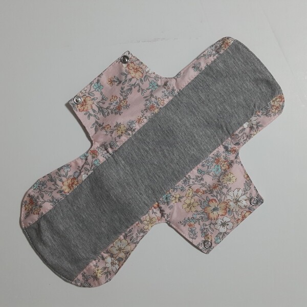 尿とりパッド サニタリ 生理用品 布ナプキン 軽失禁 軽生理 おむつカバーおしめ おねしょパンツ 下着 ショーツ 介護 男の娘 ABDL 大人