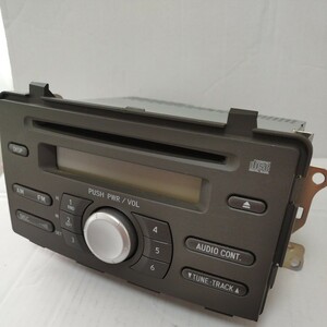 DAIHATSU ◆ ダイハツ純正 カーオーディオ　CD プレーヤー 86180-B5030 ジャンク品