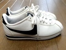 NIKE☆ナイキ スニーカー 23 ウィメンズ クラシック コルテッツ レザー 807471-101 参考価格:11,000円 白黒 ホワイト×ブラック_画像3