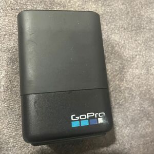 GoPro ゴープロ デュアル バッテリー チャージャー AADBD-001