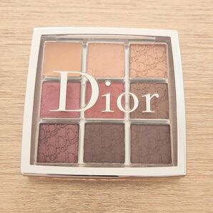 Dior バックステージ アイパレット 004