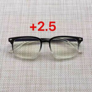 【新品】老眼鏡+2.5 ブルーライトカット リーディンググラス グラデーションカラー(黑白）Reading glass
