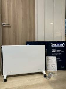 DeLonghi デロンギ コンベクターヒーター 8～10畳用 1200W パネルヒーター HXJ60 L12-WH 付属品完備　美品