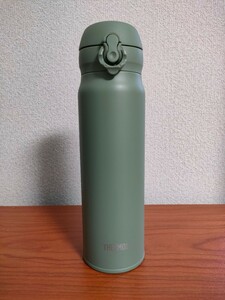 サーモス THERMOS ステンレスボトル 水筒　JNL-606　600ml　カーキ