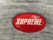 売り切り　グレー　 未使用　Supreme シュプリーム　ニット キャップ 帽子　ロゴ　ニット帽　タグ付き　ボックス_画像4