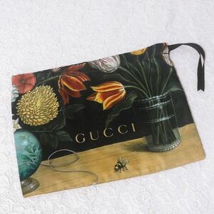 グッチ「GUCCI」バッグ保存袋 限定柄（3218) 正規品 付属品 内袋 布袋 巾着袋 限定 花柄 布製 29×22cm 小さめ レア