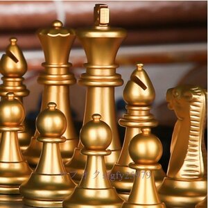 A723A☆新品チェスセット 駒とチェス盤 ゴールド＆シルバー チェスの駒 磁気ボード
