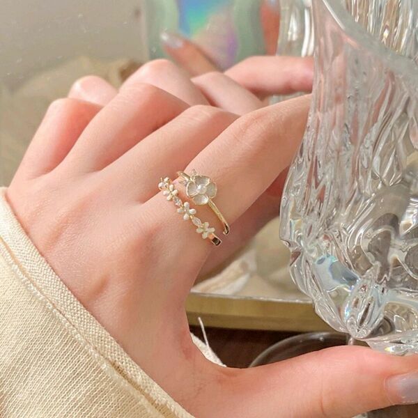 【大人気】可愛い小花リングセット販売　おしゃれデザイン レディース フリー 指輪
