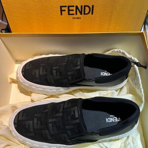 FENDI スニーカー　サイズ7 美品