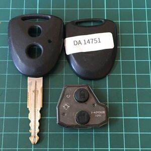 DA14751 ランプ点灯無し ダイハツ 純正 キーレス ムーヴ タント ミラ ミライース ミラココア ブーン スバル ステラ等 黒ボタン 2ボタン