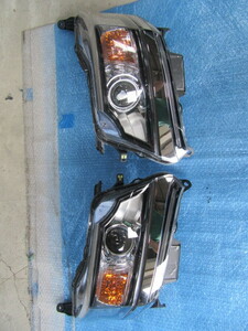 JH1 JH2 エヌーワゴン　エヌワゴン　N-ワゴン　HID ヘッドライト ランプ レンズ左右　セット　純正　KOITO 100-62161　HONDA　N-WGN
