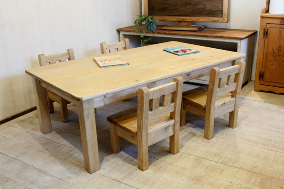 Set de table pour enfants fait main pour 4 personnes, articles pour bébé, meubles pour bébé, bureau, tableau