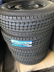 39 トヨタ　ハイエース　スタッドレスタイヤ　鉄ホイル付き　195/80R15 107/105Lトーヨー　TOYO DELVEX934 ４本セット 新品　福岡県より