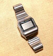 【ジャンク品】 CASIO DATA BANK (カシオ データバンク) WATER RESIST 腕時計 デジタル時計 _画像1