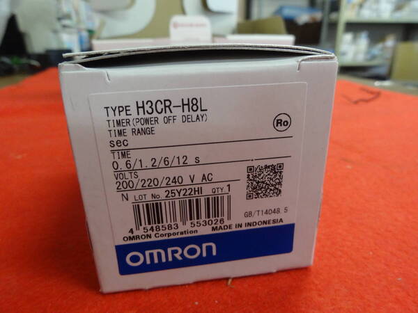 たぶん 未使用 OMRON オムロン ソリッドステート タイマ 200V 50/60HZ