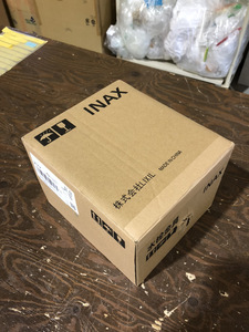 ほぼ新品/箱に破れあり　LIXIL 緊急止水弁付2ハンドル混合水栓 SF-WL63RQA