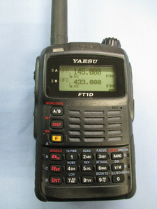 ＹＡＥＳＵ　ＦＴ１Ｄ　デジタル／アナログ　１４４／４３０ＭＨｚ　ハンデイトランシ−バ− 中古