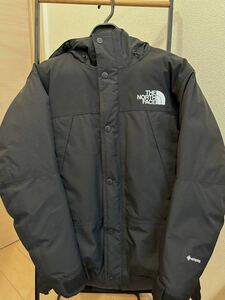 【美品】THE NORTH FACE ザ・ノースフェイス 　Mサイズマウンテンダウンジャケット ND91930黒 送料無料 アウター