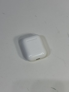 Apple AirPods A1602 充電ケース Bluetooth ワイヤレス イヤホン イヤフォン USED 中古 (R510C8