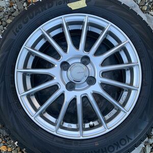 GRASS 15x5 1/2J PCD100 4穴　オフセット+42 /YOKOHAMA Ice GUARD iG70 175/65R15 4本セット（中古品）